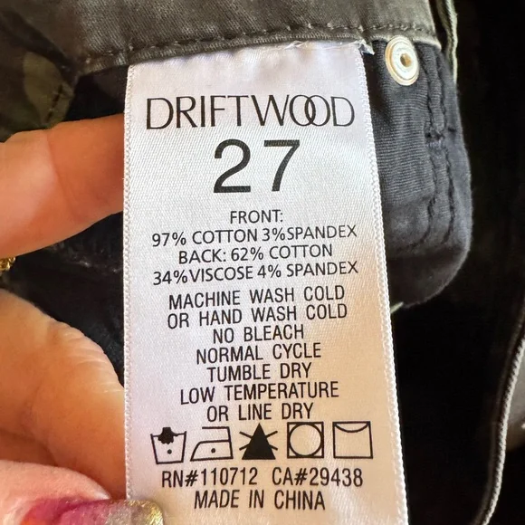 DRIFTWOOD Two-Tone Camo & Charcoal Cropped Jeans - Picture 11 of 15